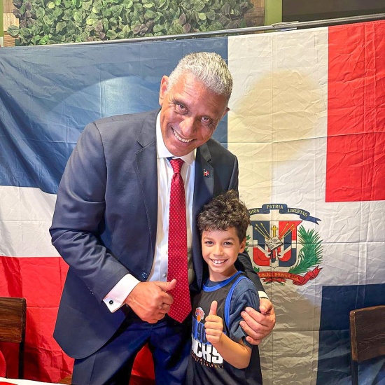 Consulado dominicano anuncia operativo móvil en Staten Island durante “El Cafecito con el Cónsul”