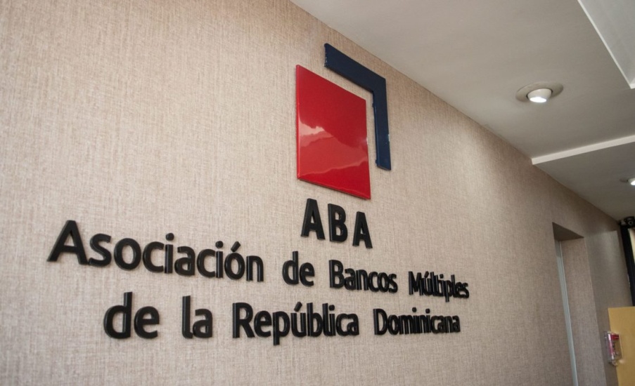 En primer trimestre del año los depósitos del público en los bancos múltiples aumentaron en RD$122.8 mil millones 
