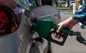 Gobierno mantiene congelados los precios de los combustibles esenciales durante la semana del 23 al 29 de mayo