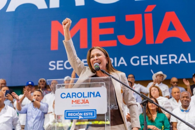 Carolina en Barahona vaticina será la presidenta de RD; Francisco Javier se queja de aumento de precios, Lo que dice Danilo, resúmen político