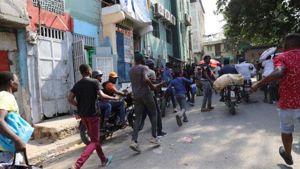 Pandillas haitianas amplían su radio de violencia y terror, incluidos saqueos, secuestros, agresiones sexuales y violaciones