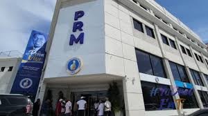 Políticos oficialistas celebran renuncia del senador Antonio Taveras del PRM