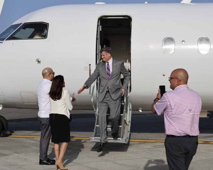 Subsecretario de Estado de Estados Unidos, Christopher Landau, está en República Dominicana en visita oficial