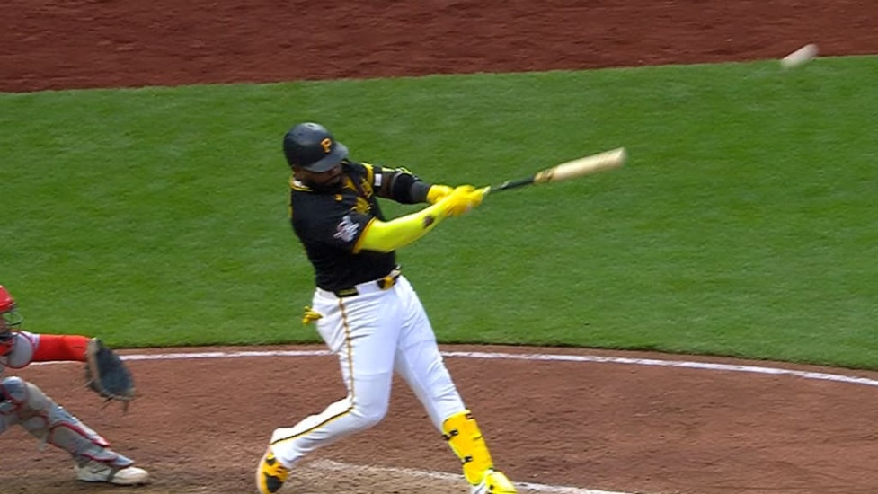 Marcell Ozuna dispara tres hits y empuja tres en el triunfo de los Piratas 