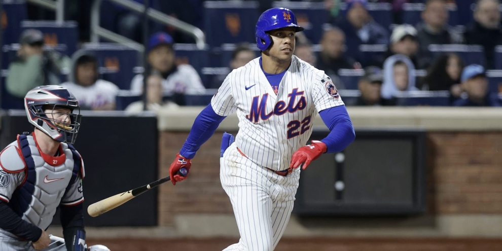 Juan Soto conecta un buen palo con las bases llenas y los Mets ganan el cuarto en líneas