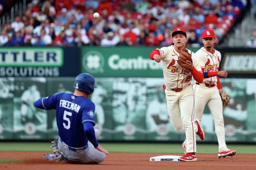 McGreevy y Cardinals logran sexta victoria seguida para alargar mala racha de Dodgers