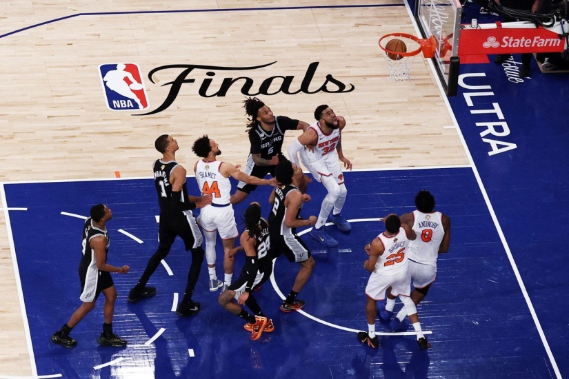 New York Knicks campeón de la NBA: le ganó a San Antonio Spurs con épica y desató una fiesta que esperó 53 años