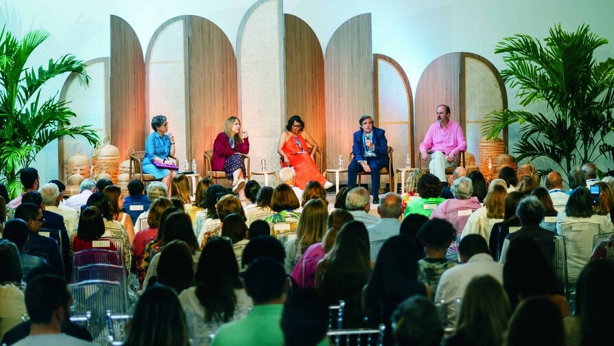 La Ciudad Colonial escenario desde este viernes del festival internacional de literatura y pensamiento Mar de Palabras.