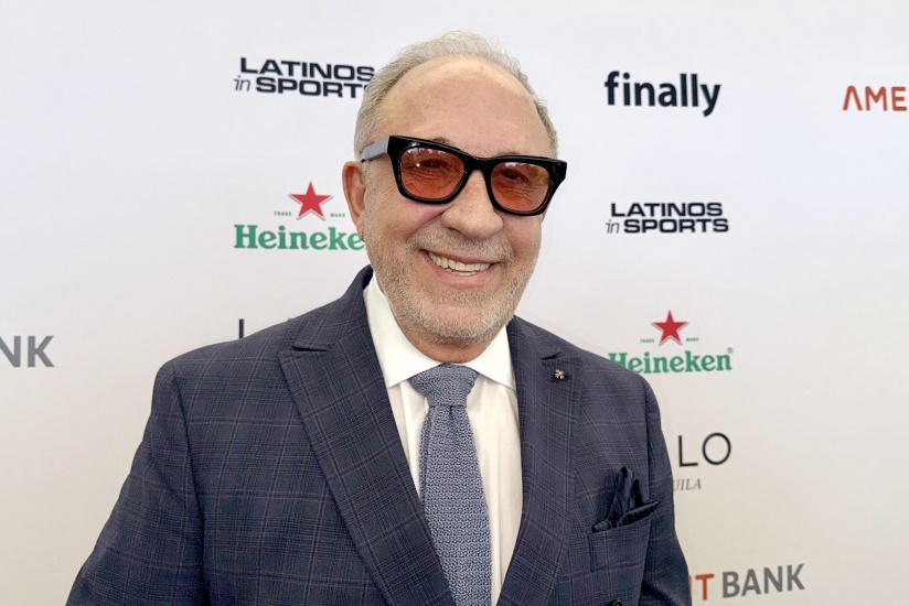 Emilio Estefan resalta crecimiento turístico y proyección internacional de RD