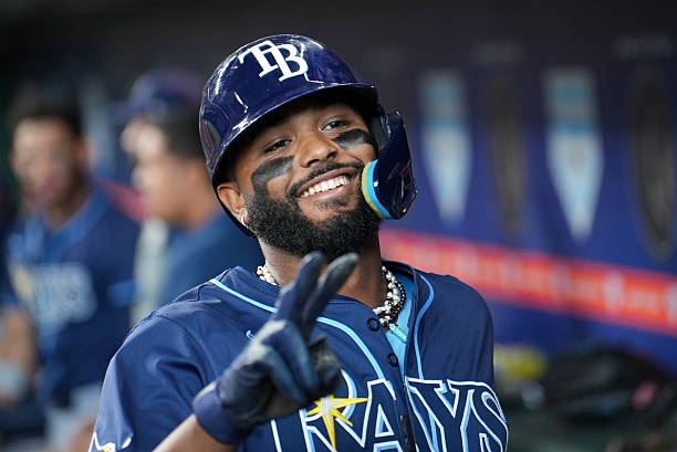 Junior Caminero batea jonrón por cuarto juego seguido y Manny Machado también la saca; Medias Rojas dejan Yanquis tendido, resúmen