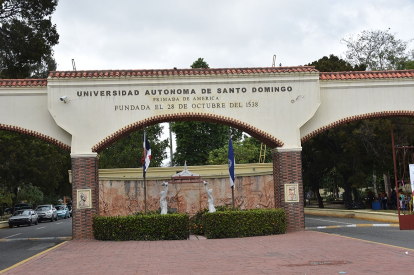 Hoy elecciones en la UASD,  Jorge Asjana David y Radhamés Silverio González se disputan Rectoría; se eligen otros 120 cargos