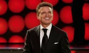  Luis Miguel recibió el alta médica luego de someterse a una delicada intervención cardíaca, según la revista Semana 