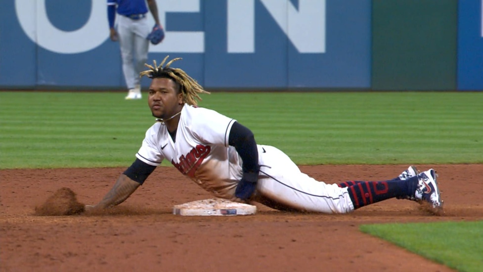 Padres fiesta de jonrones, Yamamoto casi no hitter: José Ramírez se lesiona, Noelvi Marte jonrón,  Nacionales, Rojos y Dodgers ganan, resúmen 