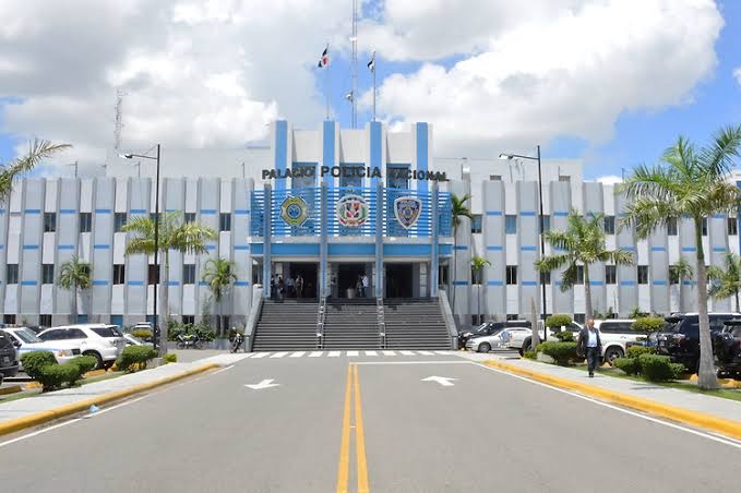 Muere hombre apuñalado en Villa María; Hombre con graves quemaduras de tercer grados, Policía busca sospechoso muerte de vecino en Los Alcarrizos, resúmen 
