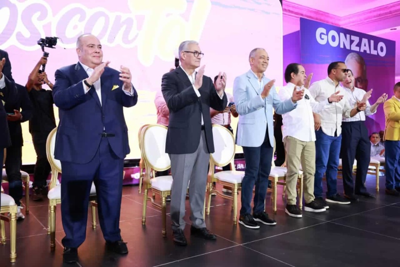 Gonzalo Castillo dice estar  "listo para gobernar"; señaló que el país está falto de "orden, autoridad y liderazgo"