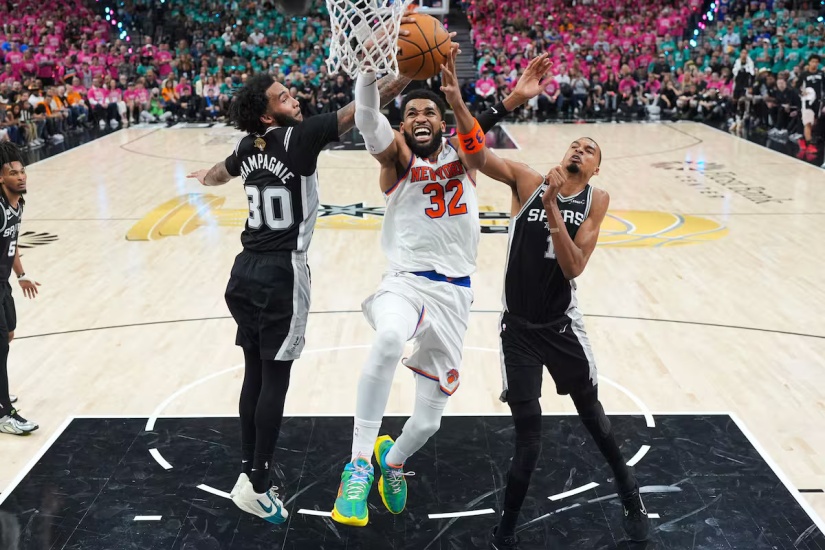 Knicks protagonizan el mayor regreso en la historia de las Finales, vencen Spurs  y se ponen a un triunfo del campeonato