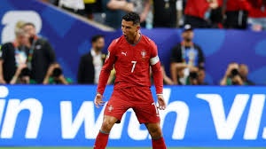 Cristiano Ronaldo haciendo historia, se convierte en el primer jugador en anotar en seis mundiales