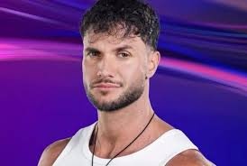 Español Fabio Agostini, ganador del reality “La casa de los famosos 6”