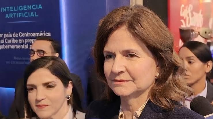 Un cambio de look de la vicepresidenta reabre el debate sobre el capital de la belleza en la arena pública dominicana.