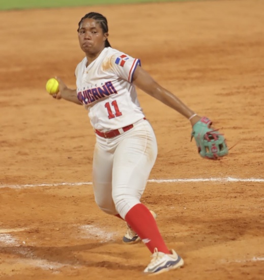 En debut oftbol femenino RD noquea a Venezuela; Dominicana aplasta a Guatemala en basket masculino, Esmeralda Damiana da medalla de oro a Dominicana, resúmen