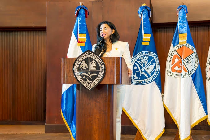 Yeni Berenice Reynoso propone un pacto nacional contra la violencia en República Dominicana