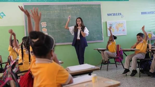 La docencia, la carrera más elegida por los universitarios dominicanos