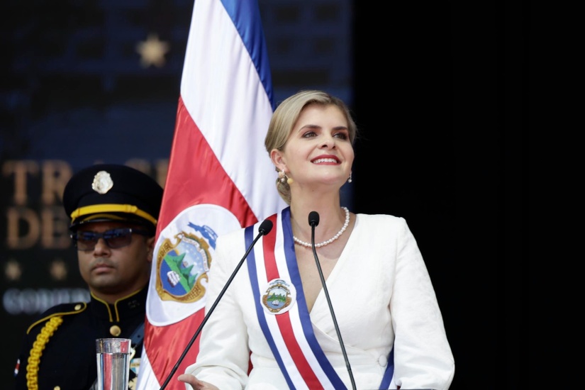 Presidenta de Costa Rica admira e imita modelo carcelario de  Nayib Bukele,