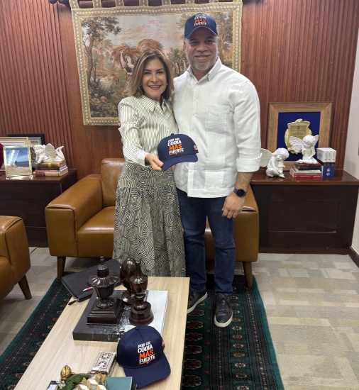 Carolina obtiene otra victoria: gana presidencia nacional del CODIA con arquitecto Richardson