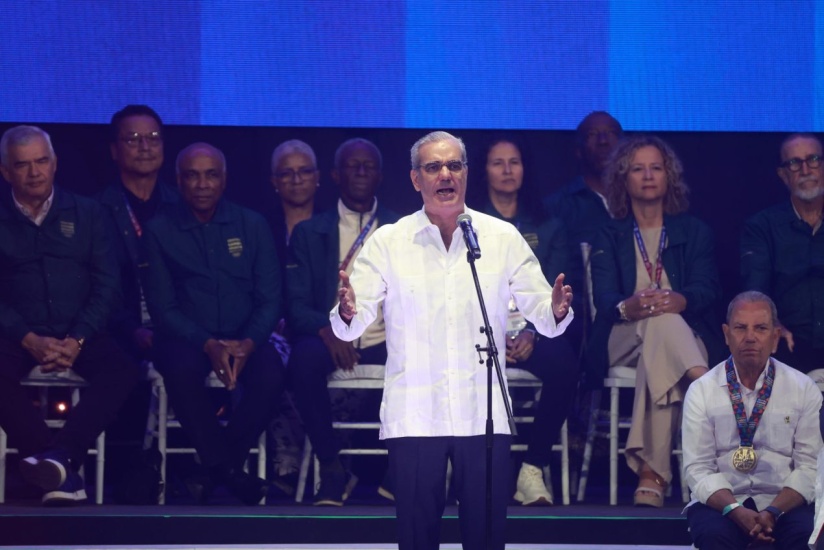 Presidente Abinader ahogado por la emoción clausura  XXV Juegos Centroamericanos y del Caribe