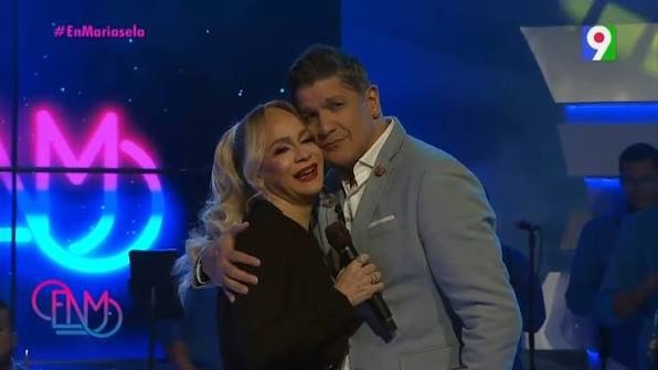  Eddy Herrera junto a Miriam Cruz en el tema "Se me hace agua la boca" 