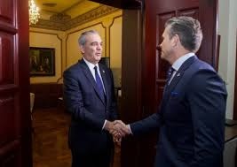  Abinader afirma que su Gobierno trabaja para negociar "en el menor tiempo posible" un acuerdo recíproco de tarifas 