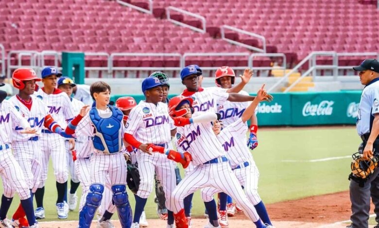 Dominicana le lanza un no-hitter a México Rojo y pasa a la final a celebrarse hoy 
