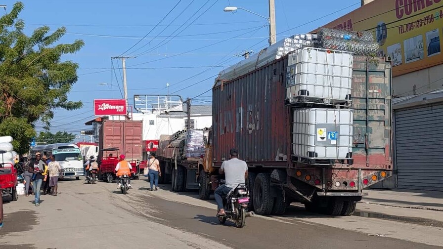 Consejo Nacional de Empresarios y Comerciantes Fronterizos rechazó las denuncias sobre el supuesto ingreso de mercancías ilícitas