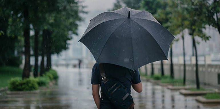  Meteorología prevé lluvias este domingo por onda tropical