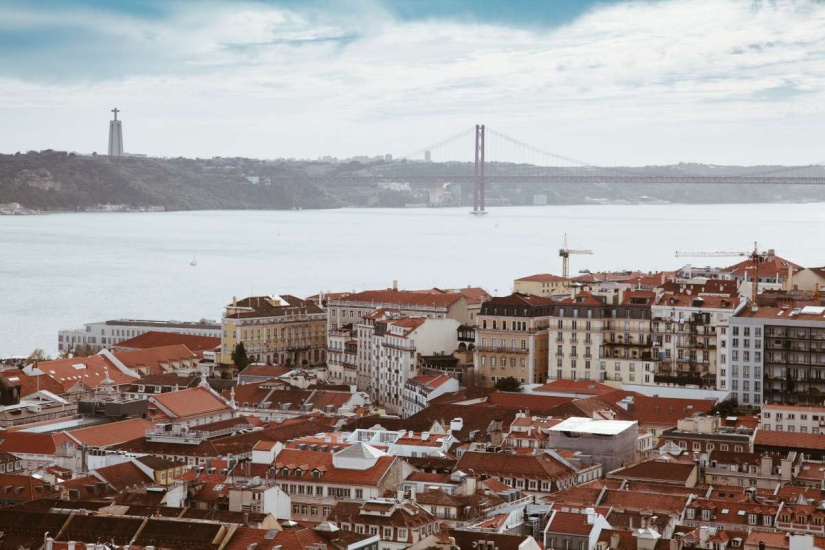 Portugal registra un temblor de magnitud 3.3 próximo a Lisboa