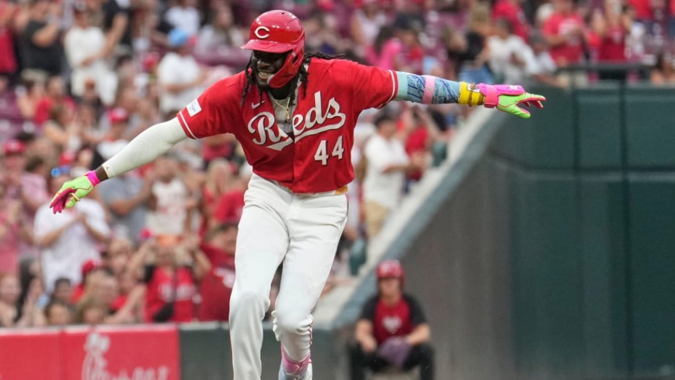 Dominicanos Elly De La Cruz y Héctor Rodríguez guían el barco rinden Rojos; Nacionales, Reales y Padres ganan, resúmen 