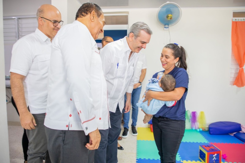  Abinader inauguración Caipi Canastica en San Cristóbal, que beneficiará a más de 250 niños y niñas