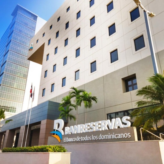 Banreservas llama a integrar la cultura de cumplimiento en todas las áreas del negocio financiero