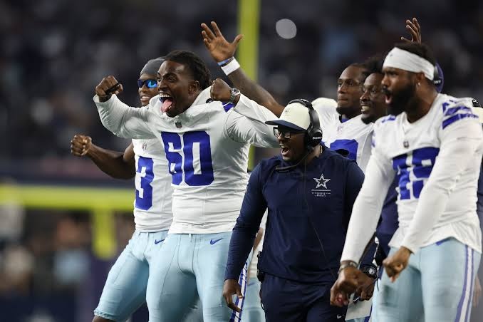 Ataque feroz de Giants aplasta a Cowboys; Raiders vencen Dolphins y Cardinals vencen 26-14 a Chargers, resúmen 