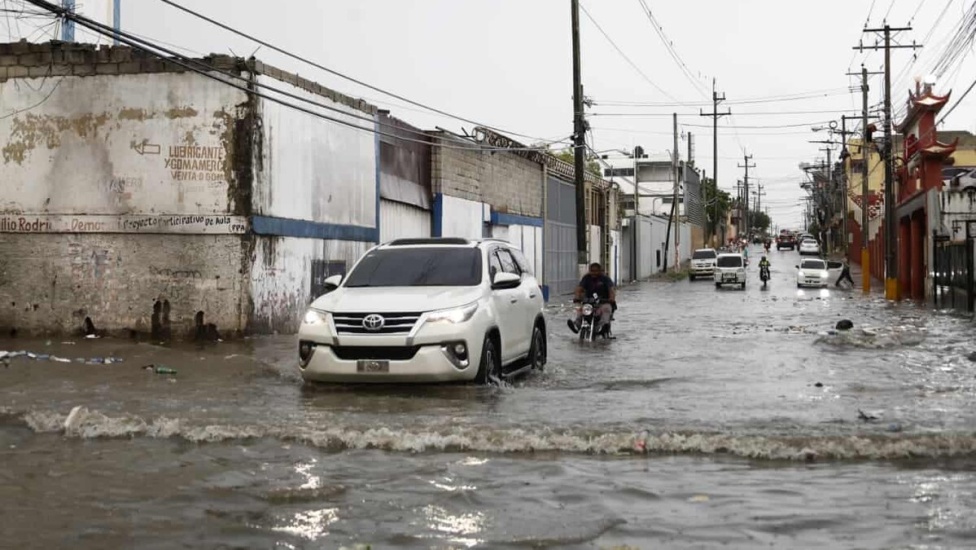 Vaguada producirá la  ocurrencia de aguaceros localmente moderados, en varias provincias del país; mucho calor