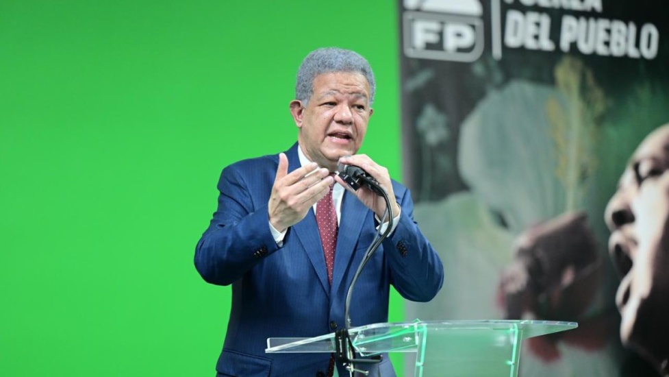 Leonel Fernández, afirma que la Fuerza del Pueblo todavía no ha definido quién será su candidato presidencial para las elecciones de 2028, 