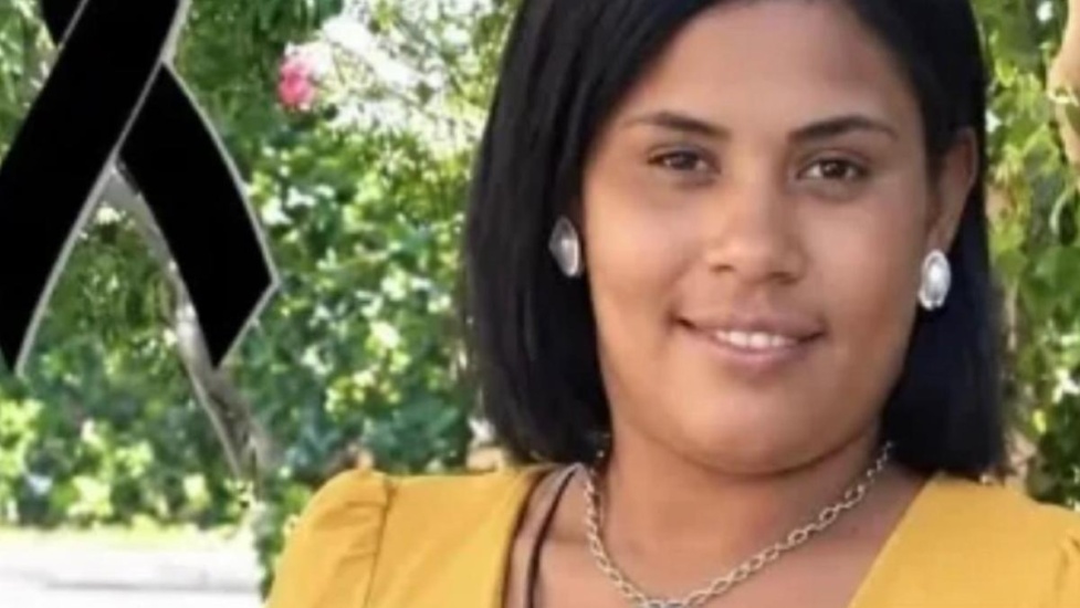 Oficial de las Fuerzas Armadas mata su esposa de un balazo durante una discusión en  Azua.