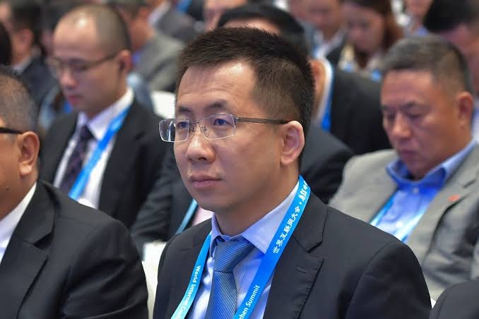 Fundador de TikTok bate récord de riqueza en China impulsado por IA, según 'Forbes china'