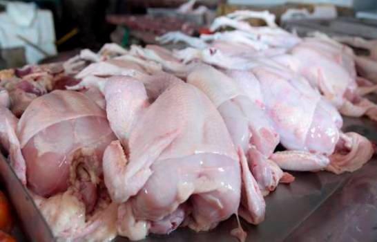 Como cada año es un show, Pro-Consumidor adelanta que habrá pollo en Navidad