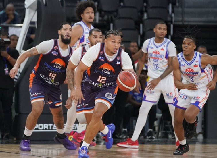 Los Prados vencen a San Lázaro en sexto triunfo al hilo en inicio histórico; Club Huellas del Siglo se impone al Bameso 87 puntos por 83, resúmen 